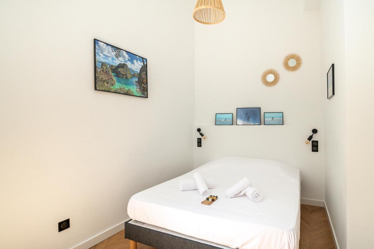 Le Saint Firmin Apartment มงต์เปอลิเยร์ ภายนอก รูปภาพ