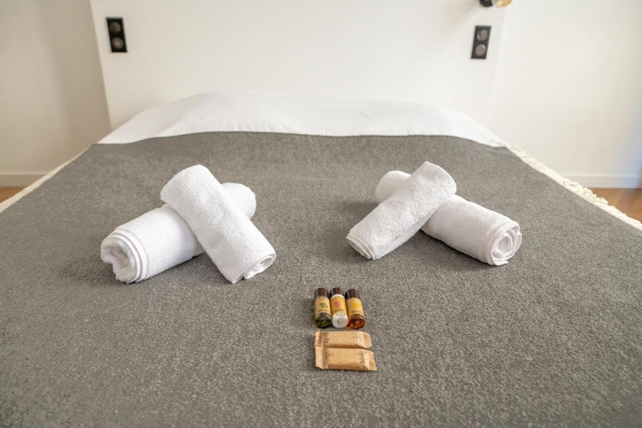 Le Saint Firmin Apartment มงต์เปอลิเยร์ ภายนอก รูปภาพ